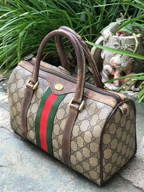 vintage gucci speedy